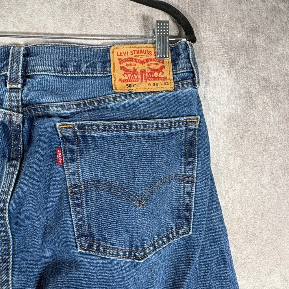 Levis levi jeans